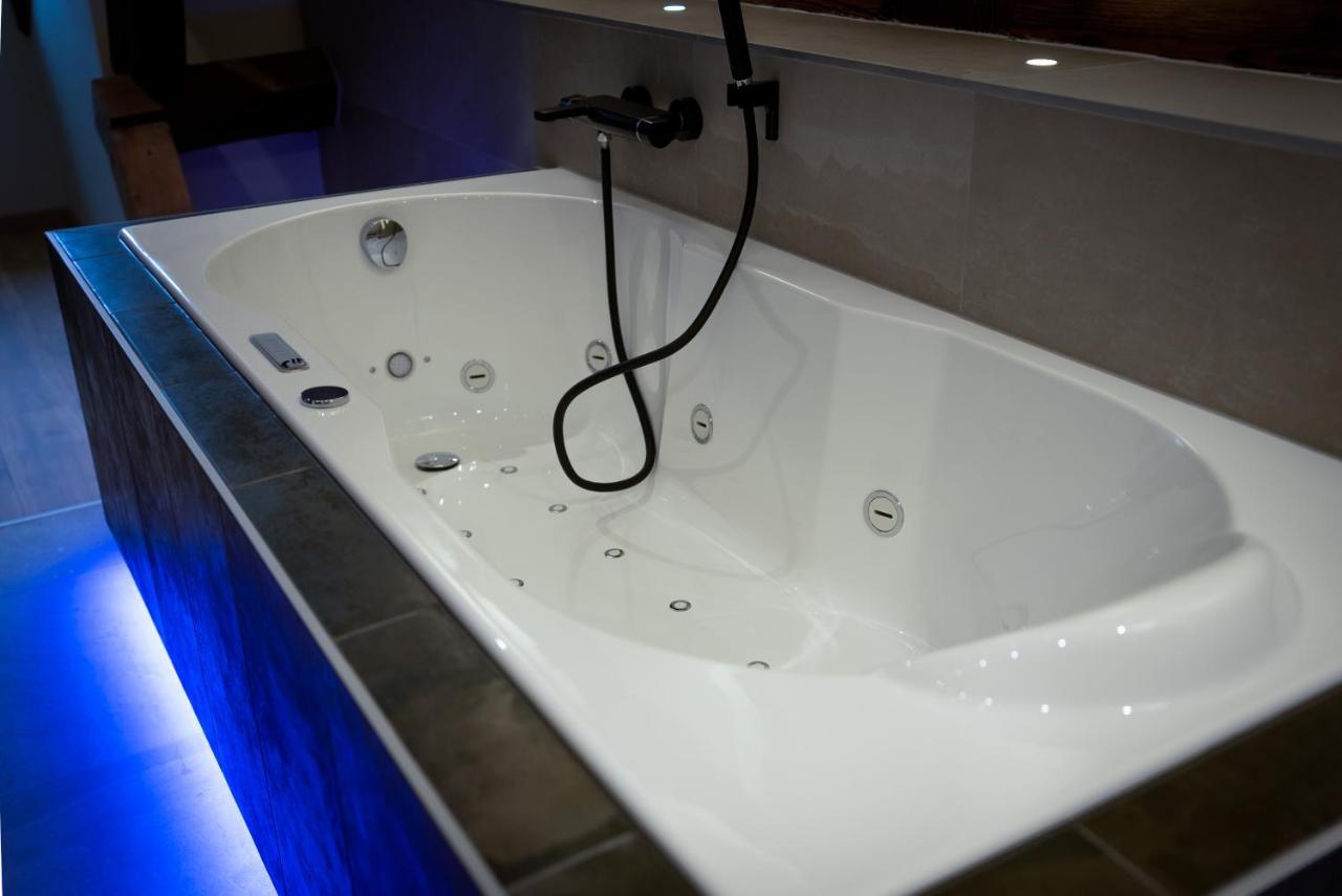 Appartement Serenity - De Prestige 4 Et 5 Etoiles - 2, 4 Et 6 Personnes- Centre Historique *