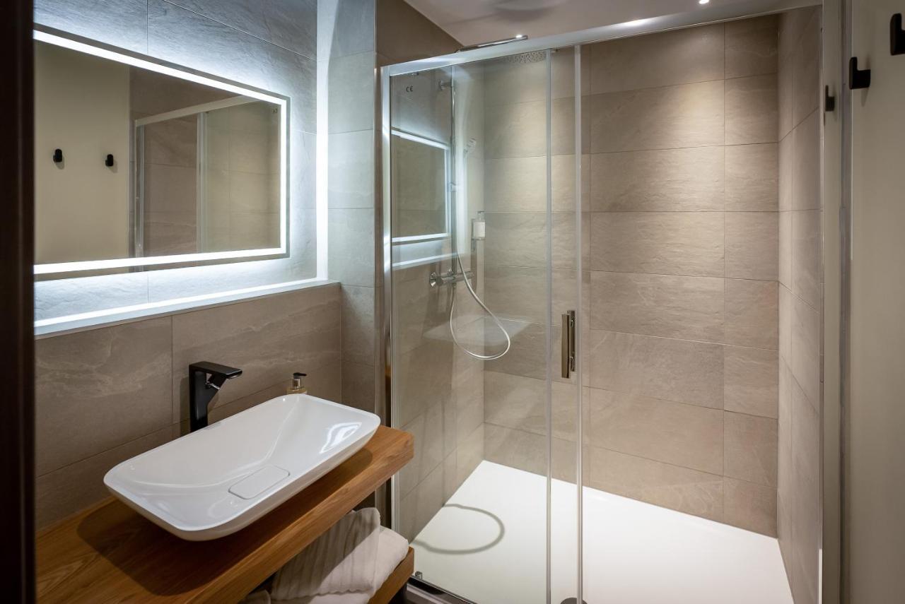 Appartement Serenity - De Prestige 4 Et 5 étoiles - 2, 4 Et 6 Personnes- Centre Historique *